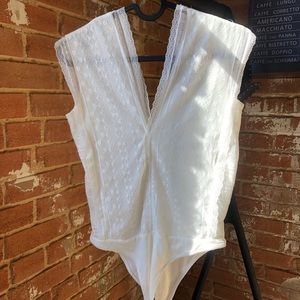 Atmosphere bodysuit - barley worn- looks brand new